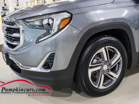Used 2020 GMC Terrain SLT w/ Preferred Package FWD image 9