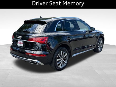 Used 2023 Audi Q5 2.0T Premium Plus w/ Premium Plus Package AWD/4WD image 9