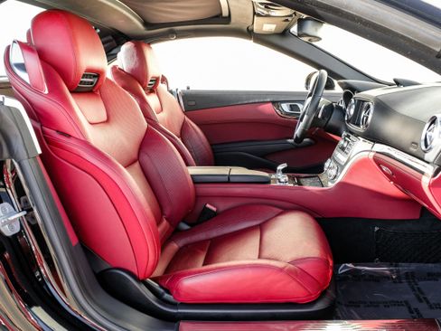 Used 2016 Mercedes-Benz SL 400 w/ Premium I Package image 28