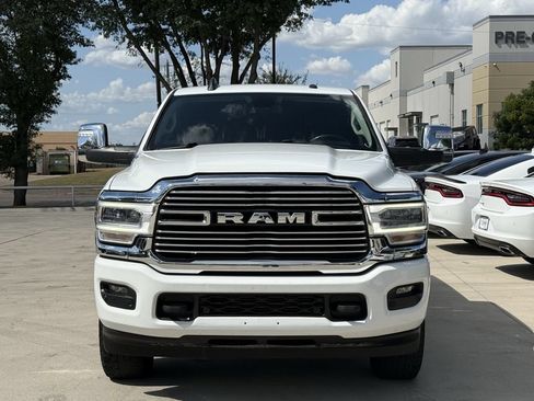Used 2024 RAM 2500 Laramie AWD/4WD image 7