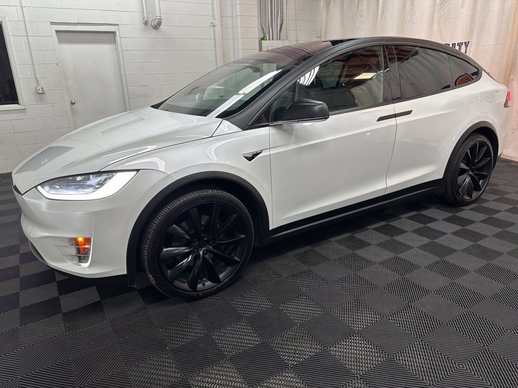 Used 2020 Tesla Model X Long Range AWD/4WD image 5