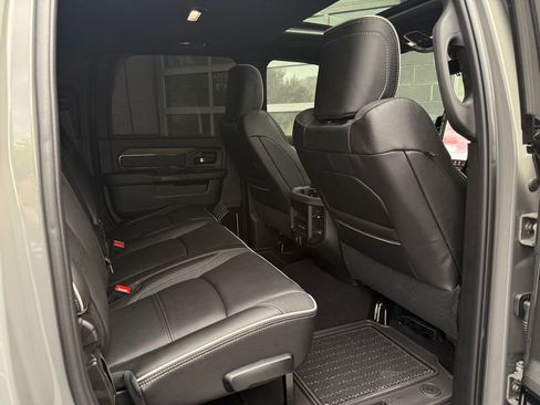 Used 2026 RAM 3500 Limited AWD/4WD image 27