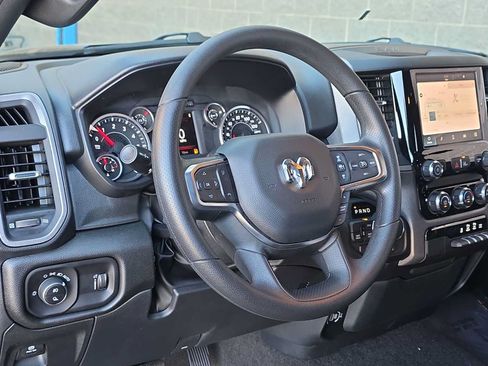 Used 2026 RAM 1500 Express AWD/4WD image 10