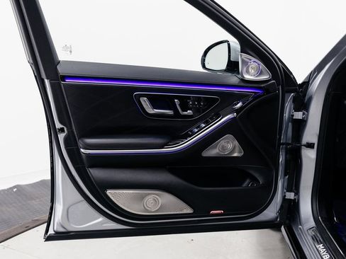 Used 2024 Mercedes-Benz Maybach S 580 4MATIC image 5