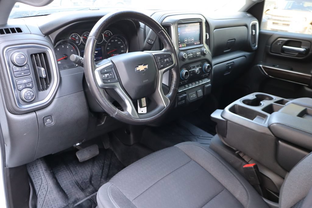 Used 2021 Chevrolet Silverado 2500 LT w/ Fleet Comfort Package AWD/4WD image 4