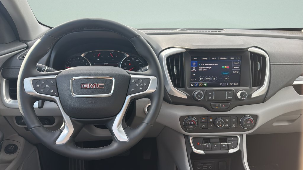 Used 2024 GMC Terrain SLT w/ Tech Package FWD image 12