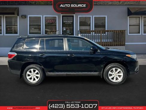 Used 2012 Toyota Highlander SE image 8