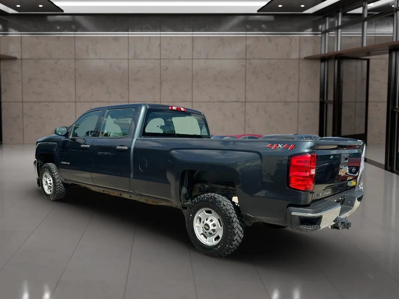 Used 2018 Chevrolet Silverado 2500 W/T AWD/4WD image 20