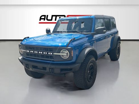 Used 2023 Ford Bronco Wildtrak AWD/4WD image 3