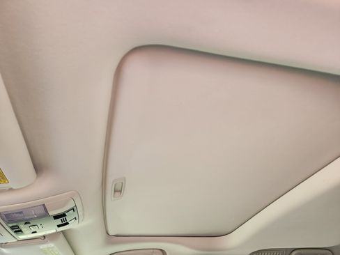 Used 2018 Lexus GX 460 image 30