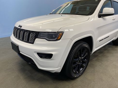 Certified 2020 Jeep Grand Cherokee Altitude image 52