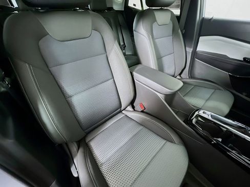 New 2026 Chevrolet Trax LT image 25