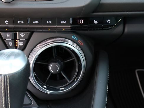 Used 2022 Chevrolet Camaro SS RWD image 28