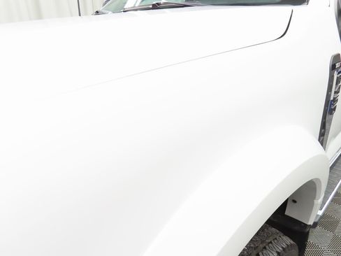 Used 2023 Ford F450 XLT image 34