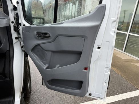 Used 2018 Ford Transit 350 148 Low Roof image 23