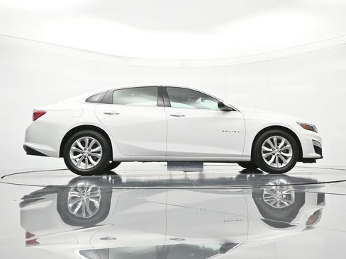 Used 2024 Chevrolet Malibu LT FWD image 38