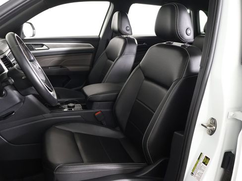 Used 2023 Volkswagen Atlas Cross Sport SE w/ Panoramic Sunroof Package AWD/4WD image 33