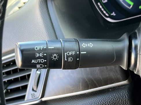 Certified 2019 Honda Accord EX-L image 22