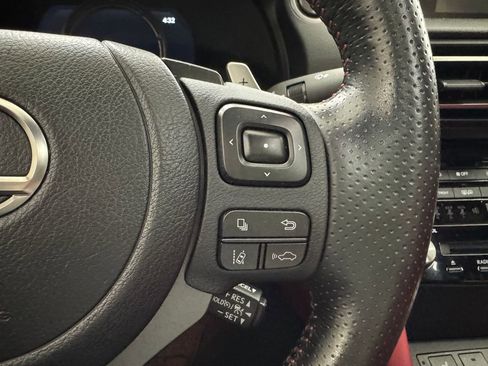 Used 2022 Lexus IS 350 F Sport image 32