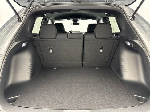 Used 2025 Honda HR-V Sport image 9