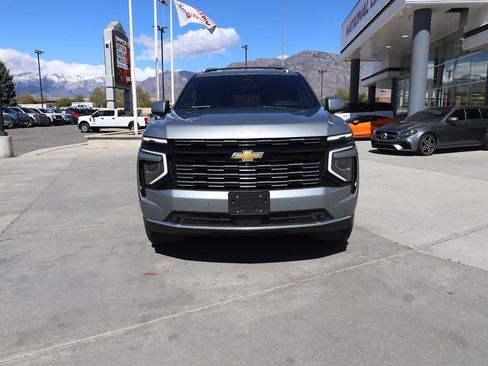 Used 2025 Chevrolet Tahoe High Country w/ Sun And Tow Package AWD/4WD image 9
