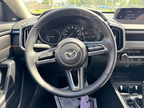 Certified 2025 MAZDA CX-50 2.5 Hybrid w/ Premium Plus Pkg AWD/4WD image 17