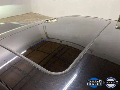 Used 2025 BMW 530i xDrive image 88