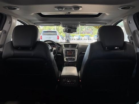 Used 2016 GMC Acadia SLT w/ Open Road Package FWD image 35
