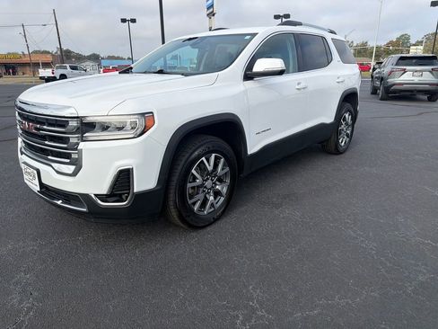 Used 2023 GMC Acadia SLT image 4