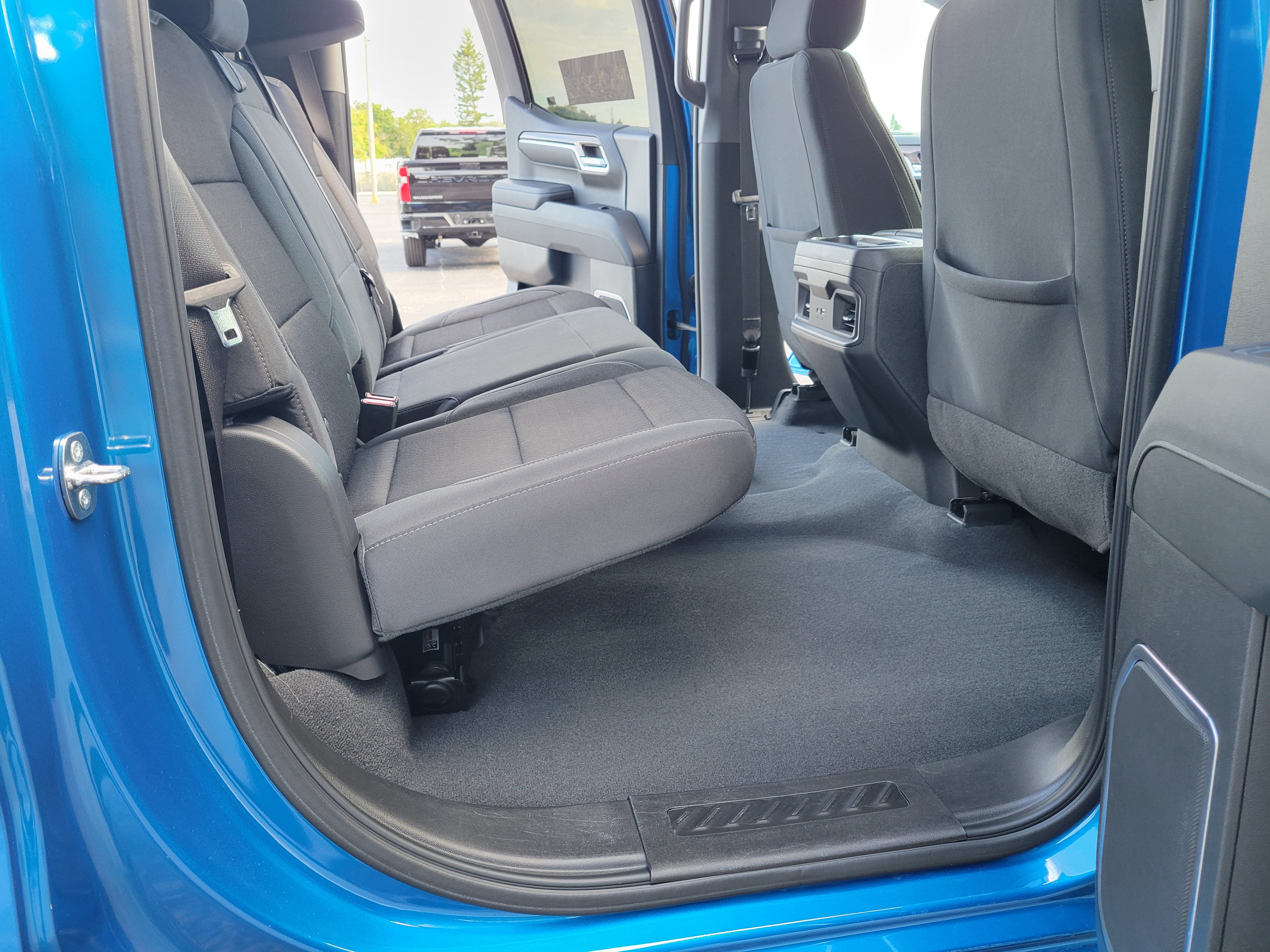 Certified 2023 Chevrolet Silverado 1500 RST RWD image 31