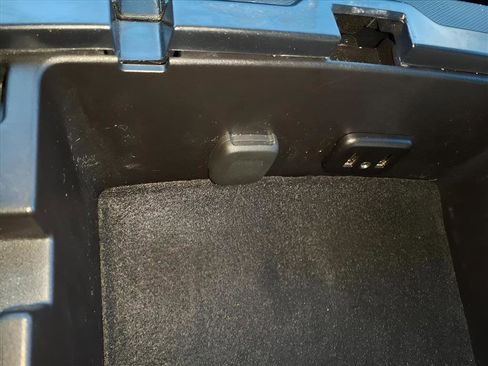 Used 2018 Chevrolet Silverado 1500 LT w/ All Star Edition image 26