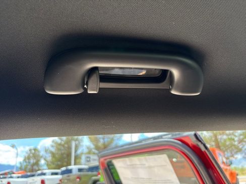 New 2025 Jeep Compass Sport image 43