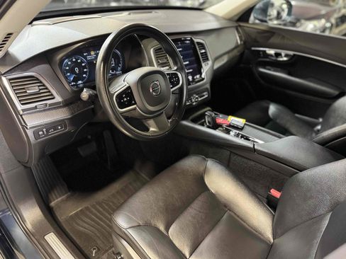 Used 2020 Volvo XC90 T8 Momentum w/ Protection Package Premier AWD/4WD image 3