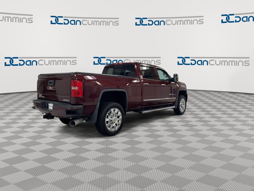 Used 2016 GMC Sierra 2500 Denali w/ Duramax Plus Package AWD/4WD image 8
