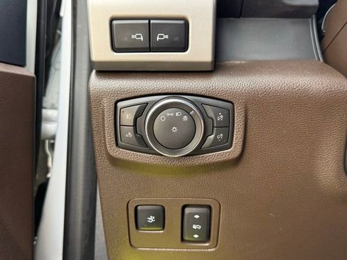 Used 2022 Ford F450 King Ranch w/ FX4 Off-Road Package AWD/4WD image 25