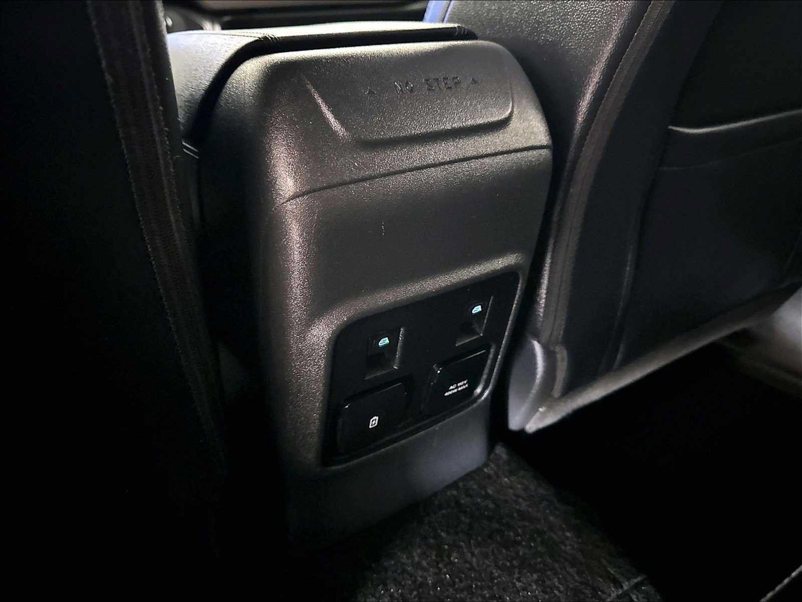 Used 2024 Ford Bronco Wildtrak AWD/4WD image 30