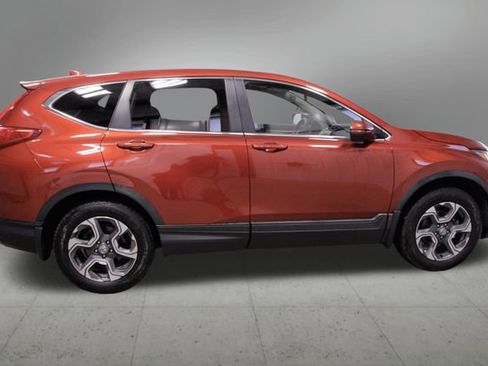 Used 2017 Honda CR-V EX image 6