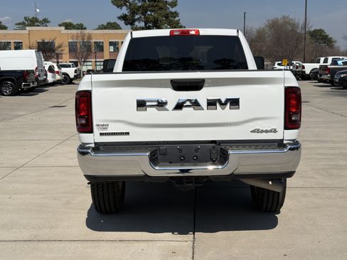 Used 2025 RAM 2500 Big Horn AWD/4WD image 7