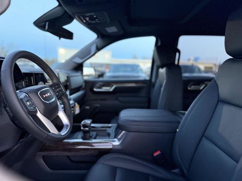 New 2026 GMC Sierra 1500 Elevation w/ Elevation Premium Package image 12
