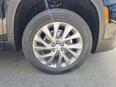 New 2025 Buick Enclave Preferred w/ Power Package image 9