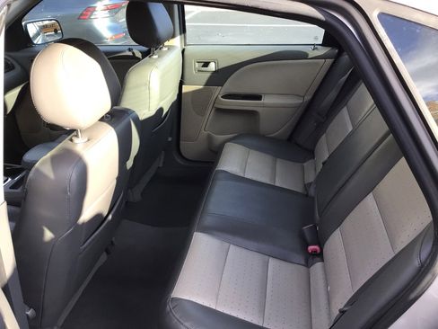 Used 2008 Mercury Sable Premier image 8