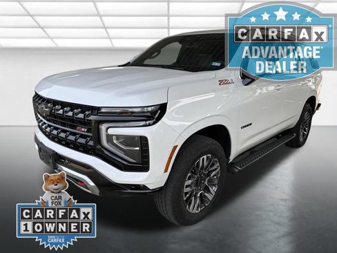 Used 2025 Chevrolet Tahoe Z71 w/ Comfort Package AWD/4WD image 7
