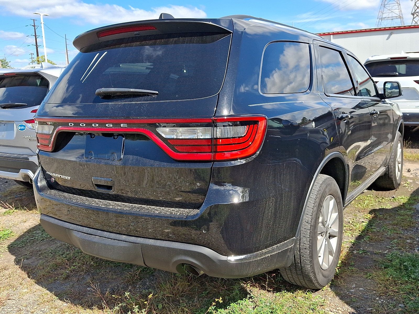 Used 2022 Dodge Durango SXT AWD/4WD image 4