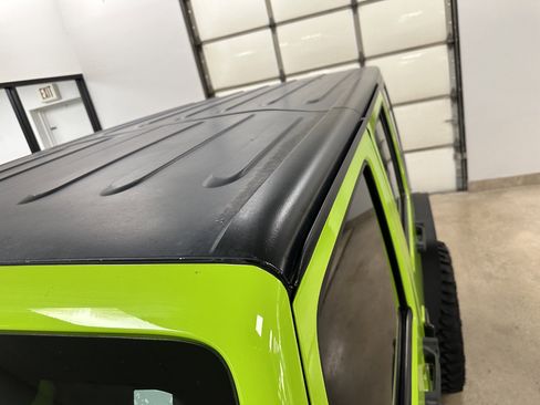 Used 2012 Jeep Wrangler Unlimited Sport image 26