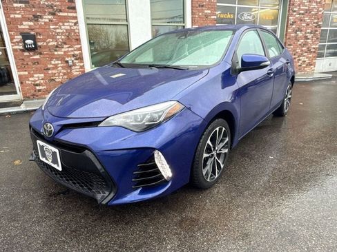 Used 2018 Toyota Corolla XSE image 1