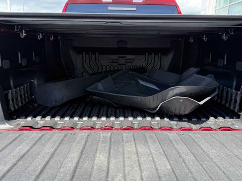 Used 2019 Chevrolet Silverado 1500 LTZ w/ LTZ Plus Package AWD/4WD image 15