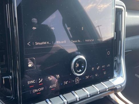 Certified 2026 GMC Yukon Denali w/ Sun & Power Step Package image 23