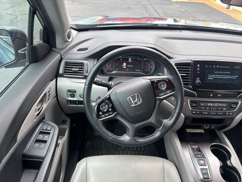 Used 2022 Honda Pilot Special Edition image 3