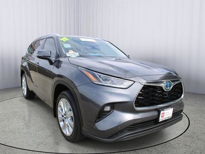 Certified 2022 Toyota Highlander Limited