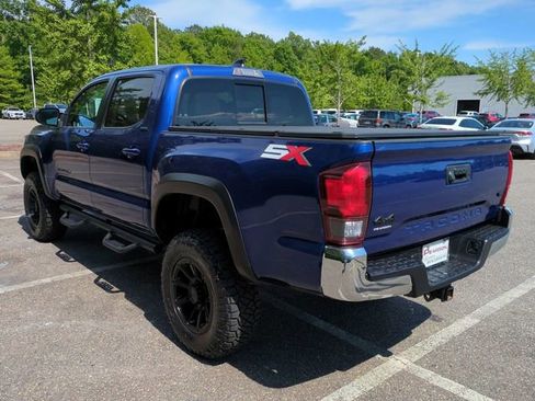Used 2023 Toyota Tacoma SR5 w/ SX Package AWD/4WD image 6